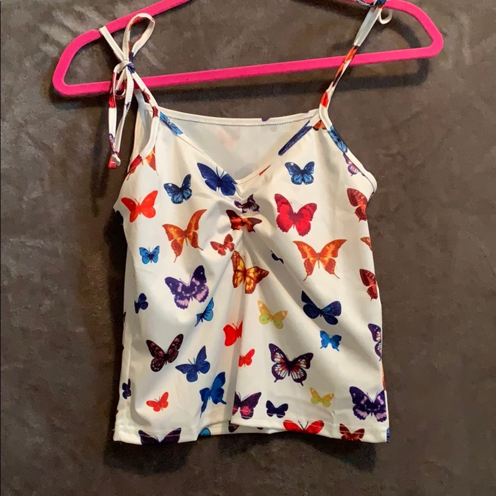 Butterfly top